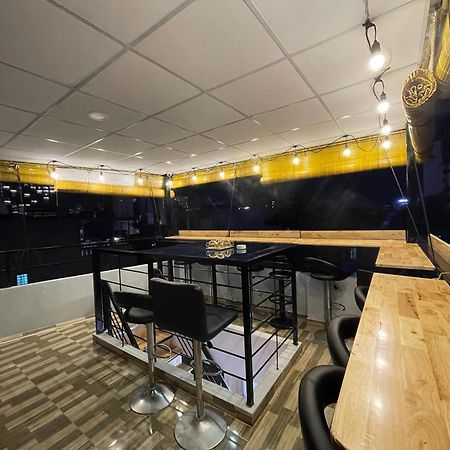 Ahu Hotel & Apartment Хошимин Экстерьер фото